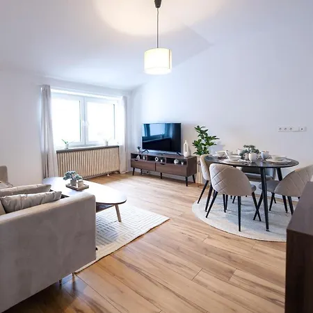 Business Design - Workspace & Kitchen - Messe Dus Duisburg