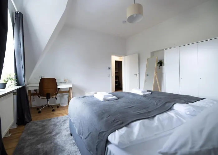 Business Design-apartment - 55qm, Kueche & Arbeitsplatz - By Lott Living *